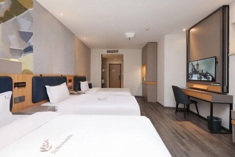 MU YA LI Hotel (Nanjing Olympic Center)