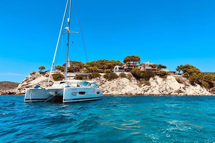 Luxury Catamaran Sailing with Welcome Drinks 타파스 Max10 - 12Person