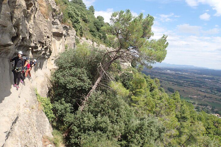 Via Ferrata de Centelles의 등반 모험