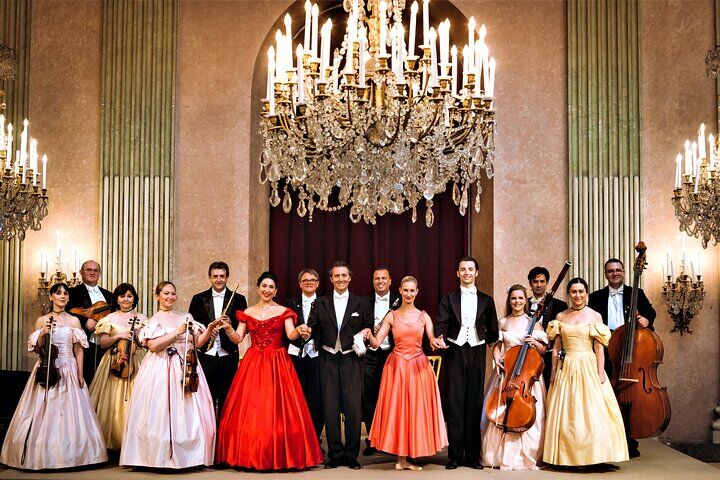 Palais Alte Borse에서 모차르트와 스트라우스의 비엔나 고전 콘서트