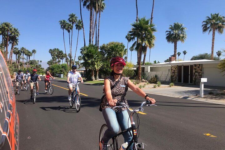 Palm Springs Celebrity EBike 투어-i