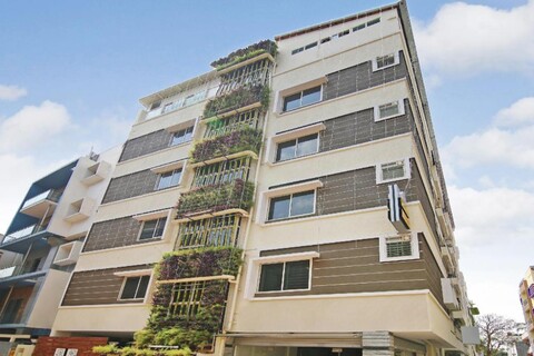 Hotel O With Inn