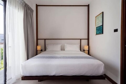 Baan Kamana Guest House