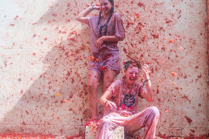 바르셀로나 출발 La Tomatina Day Trip with Ticket & Party Access