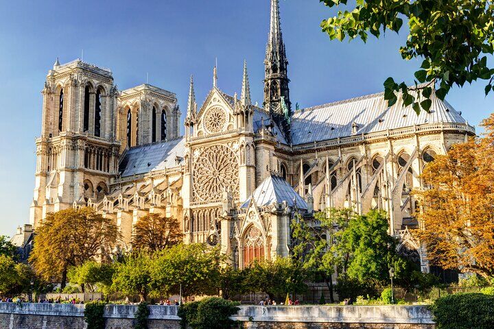 Notre-Dame 투어, 성당 접근-i