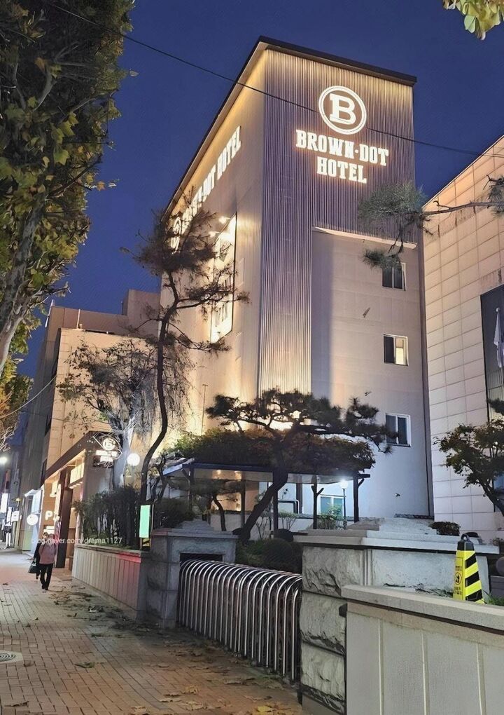 브라운도트호텔 성당못점-i