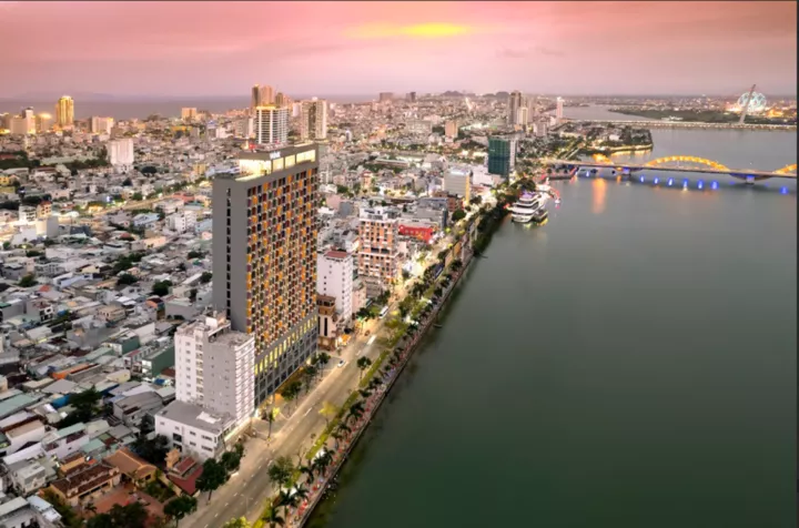 Wink Hotel Danang Riverside