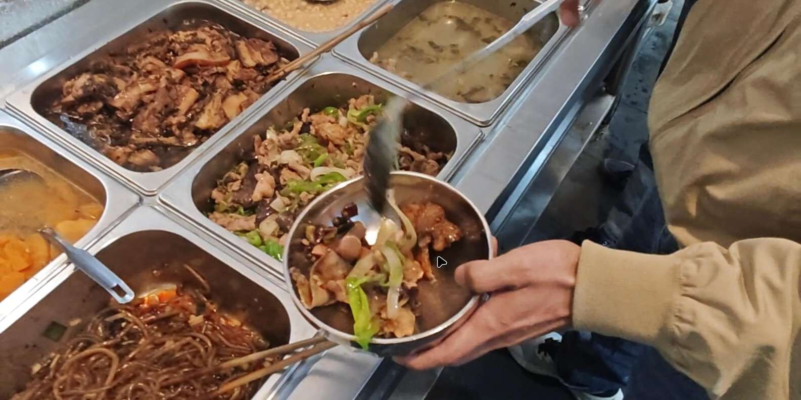 현지 가이드와 떠나는 숨겨진 골목 & 로컬 맛집 투어 (소규모) 상세 이미지 4