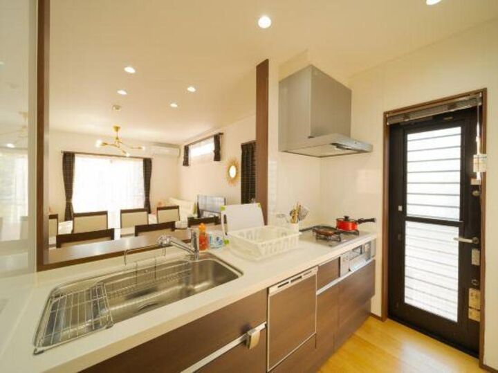 Maple House-i