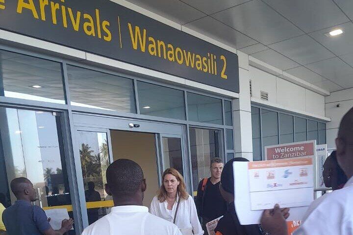 Zanzibar Airport Transfers 픽업 및 드롭 아웃 / 출발