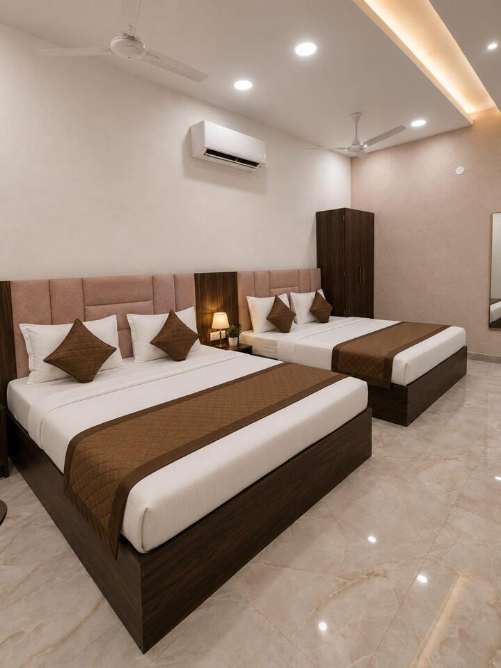 Hotel KR Near Golden Temple-i