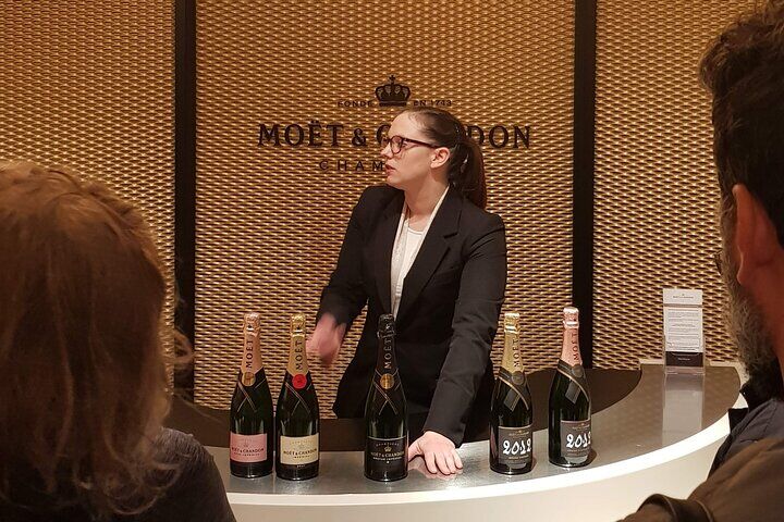 Moet et Chandon 시음 및 샴페인에서의 재미있는 개인 투어-i
