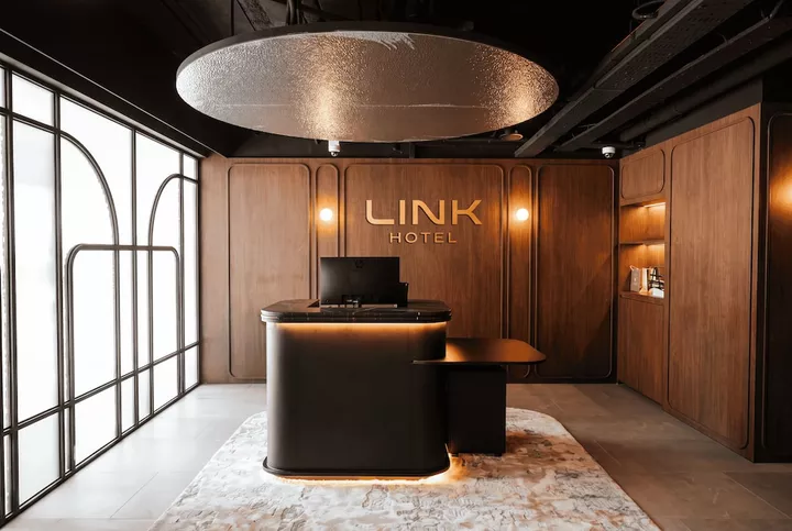 Link Hotel