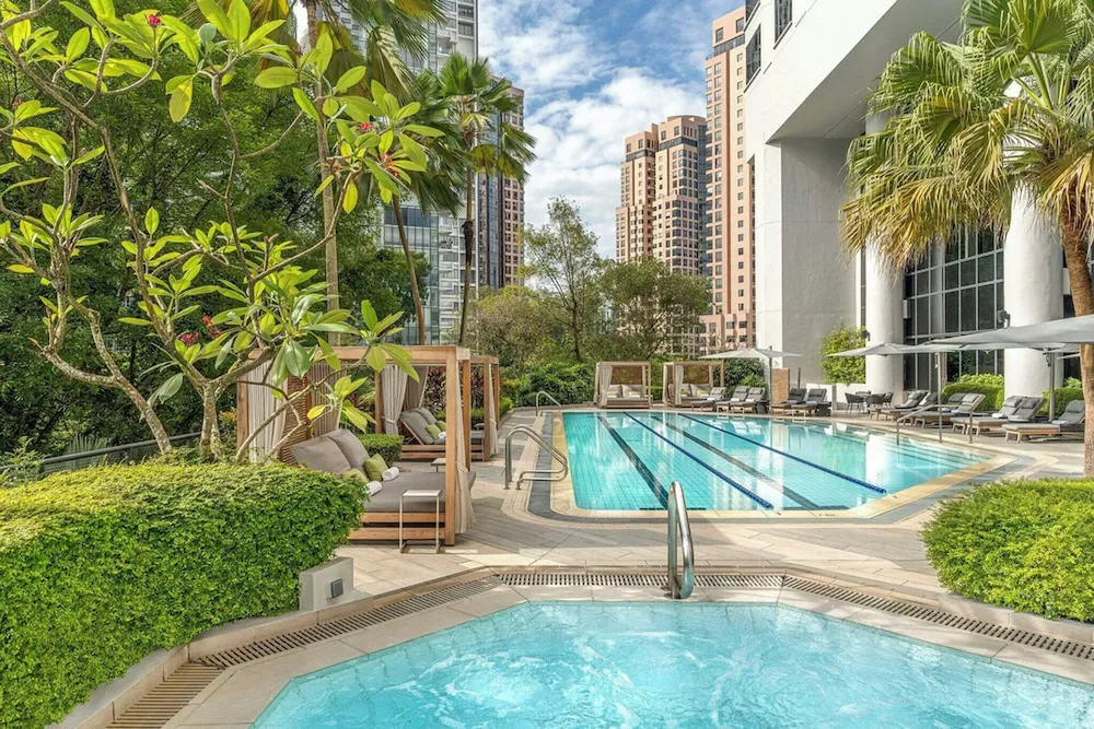 Four Seasons Hotel Singapore
