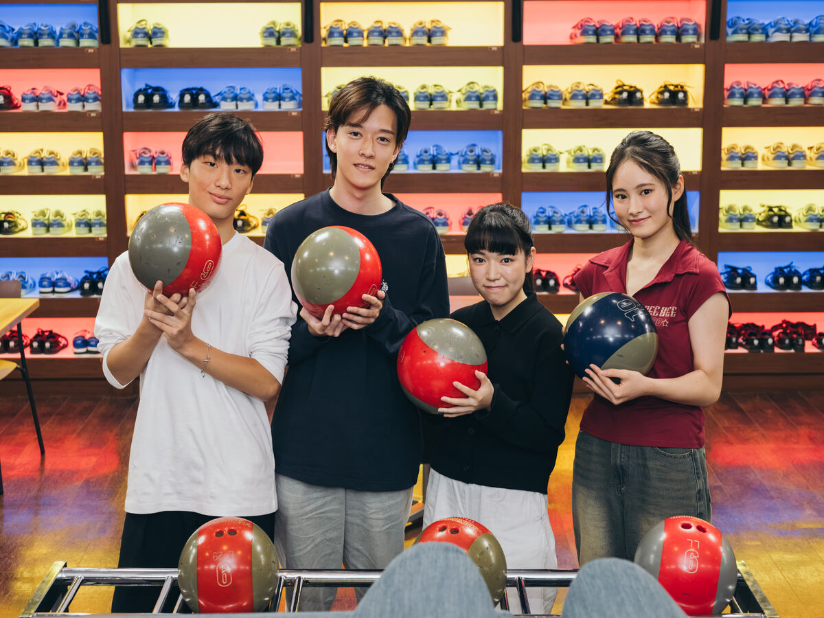 [오사카 인기체험] 신사이바시 선볼 | 볼링 2게임 + 볼링화 대여(아메리카무라) (Shinsaibashi Sun Bowl)