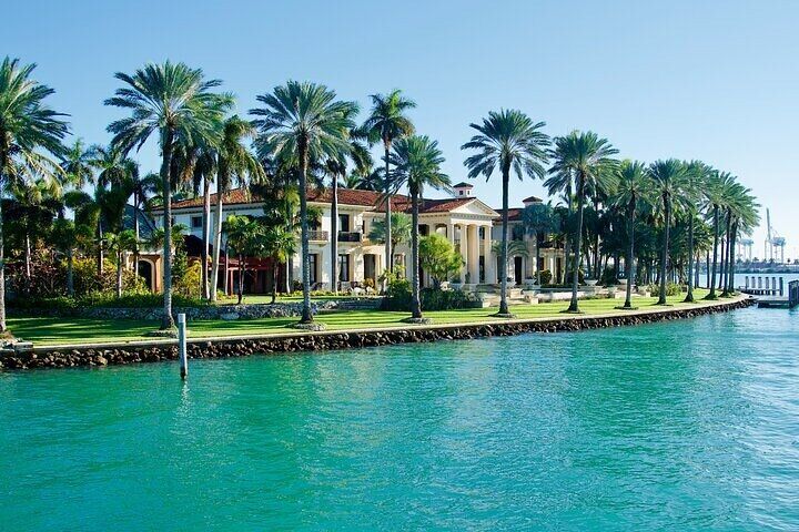 마이애미 비스케인 베이 (Miami Biscayne Bay) 부유하고 유명한 관광 보트 투어