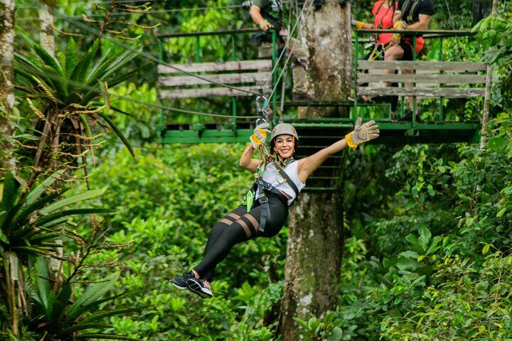 Rainforest Zip-Line Adventure – 브라울로 카릴로, 코스타리카