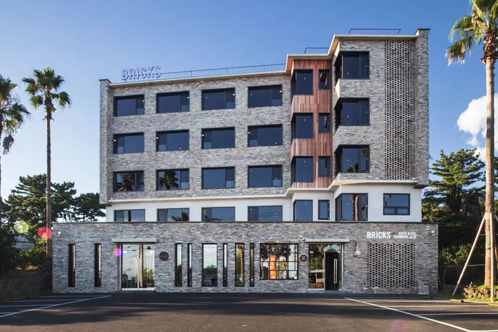 Jeju Bricks Hotel