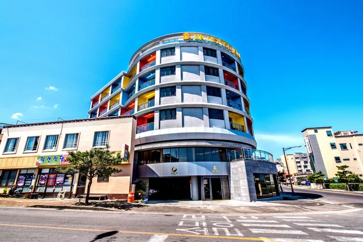 BK Hotel