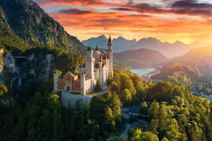 Neuschwanstein Castle and Linderhof 뮌헨 출발-i