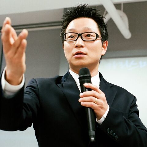 부다페스트 투어 - 부다페스트 워킹투어 | 스마일맨의 4시간 핵심 역사투어 | 시내투어 | 웃다가배우는투어