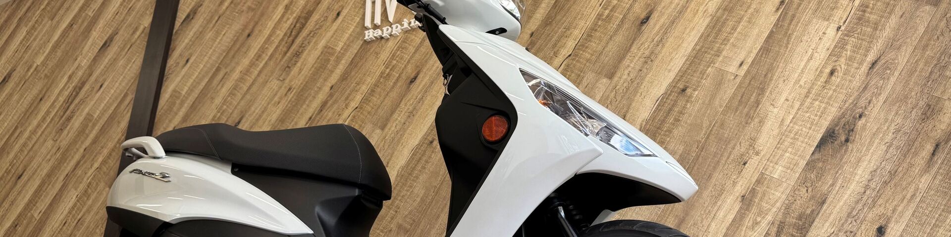 오로쿠역 앞 YAMAHA AXIS 125cc 오토바이 대여 상세 이미지 1