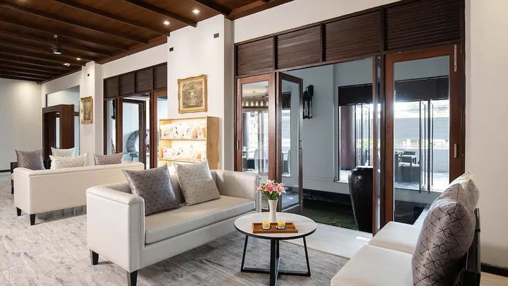 De Chai Colonial Hotel & Spa