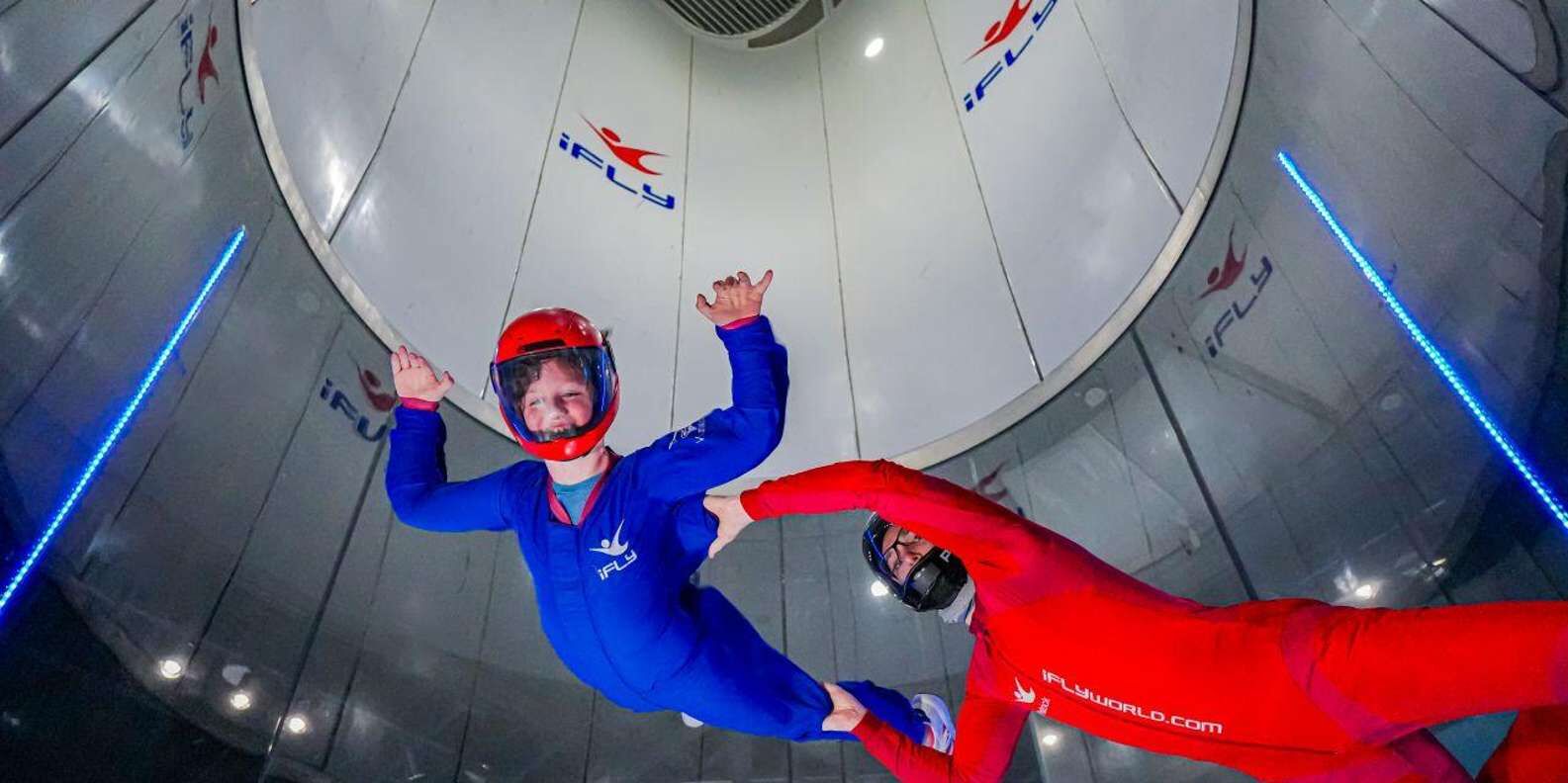 iFLY 풍동 실내 스카이다이빙 — 강사 1:1 지도 + 전 장비 포함