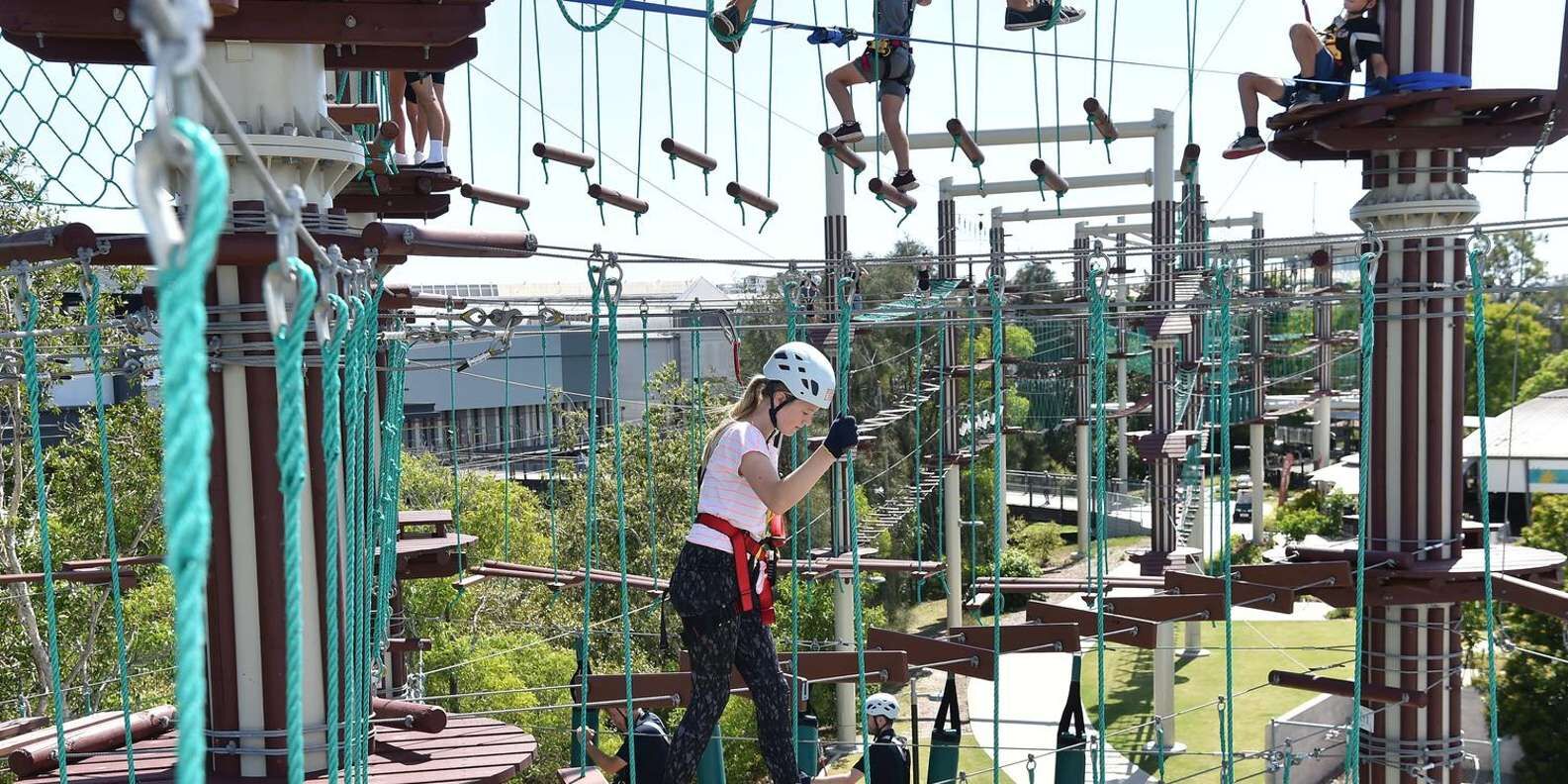 넥스트 레벨 어드벤처 파크 :: 140개 이상의 공중 액티비티 상세 이미지 4