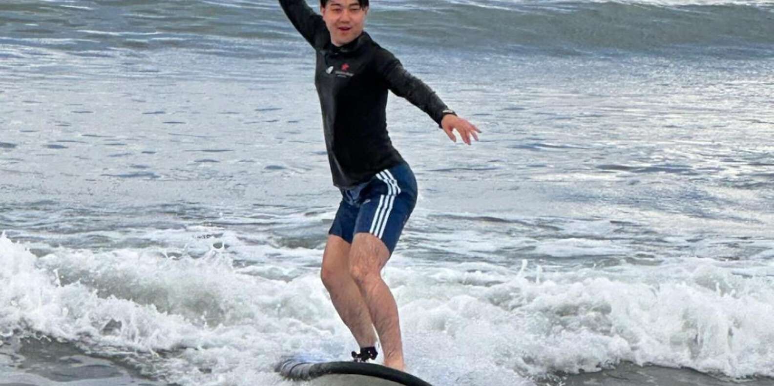 스미냑 해변 서핑 레슨 (강사 동행, 총 2시간)