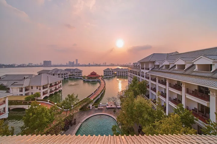InterContinental Hanoi Westlake By IHG
