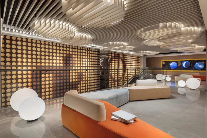 Holiday Inn Shanghai Pudong Airport by IHG
