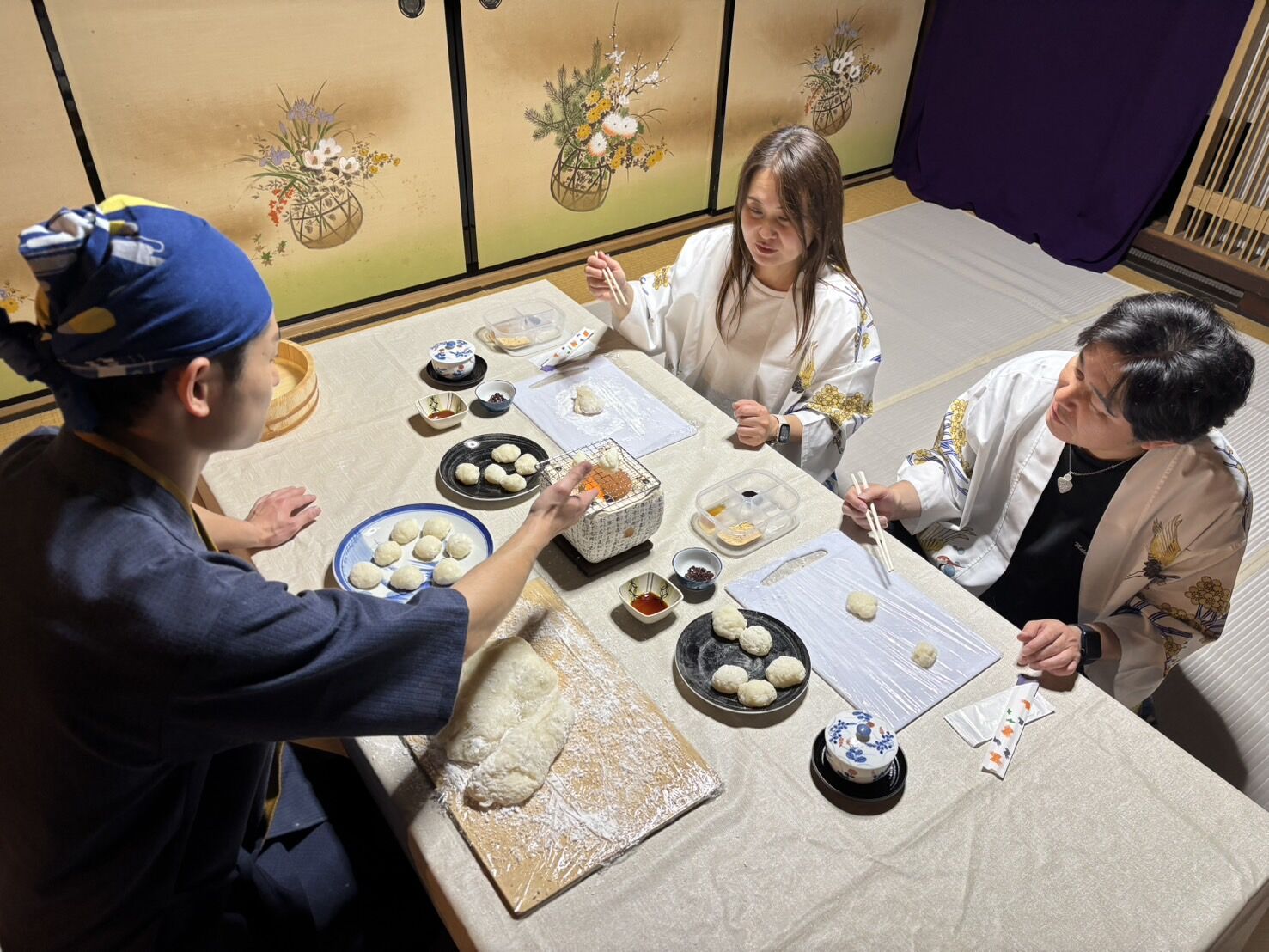 100년 된 마치야에서 모치 만들기 + 말차 다도 체험 (90분) (교토) 상세 이미지 2