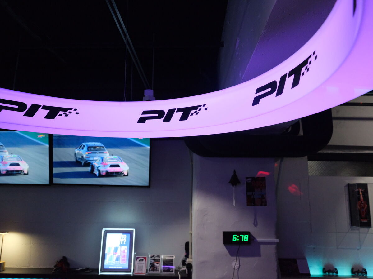 PIT BAR (도쿄)