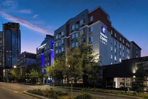 시애틀 숙소 - 홀리데이 인 익스프레스 앤드 스위트 시애틀 다운타운 - 레이크 유니언 바이 IHG