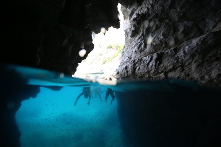 Small Group Blue Cave and Sunj Beach 보트 투어 Dubrovnik 출발