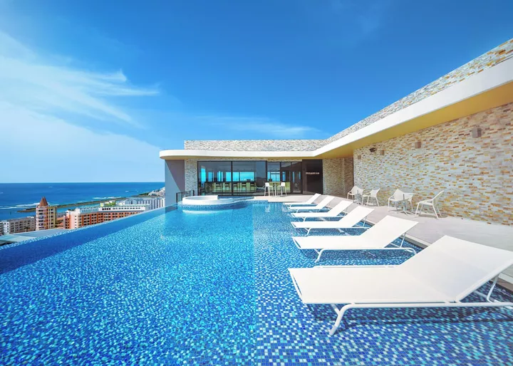 RIHGA Royal Resort Okinawa Chatan