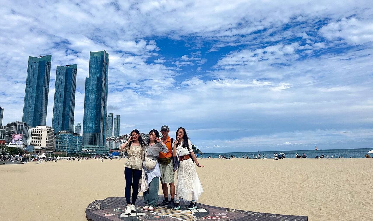 [부산시내 호텔 픽업] 글로벌 여행자와 함께 영어로 진행되는 소규모 부산 스카이캡슐 투어 상세 이미지 9