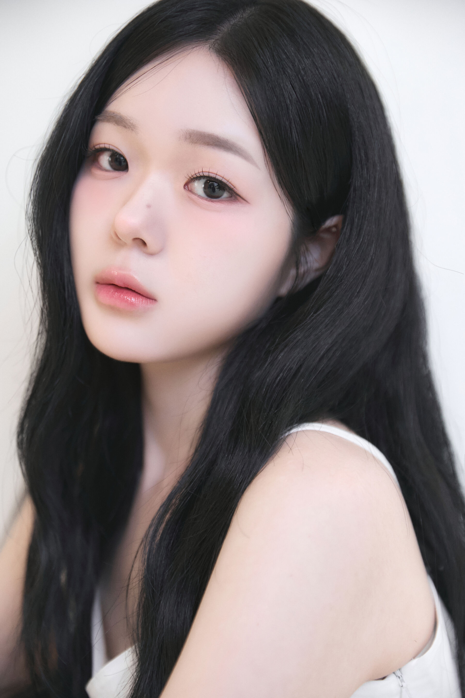 [청담] 기브러브 | 미대 출신 & 웨딩 메이크업 경력 9년, 한 타임에 오직 한 분만