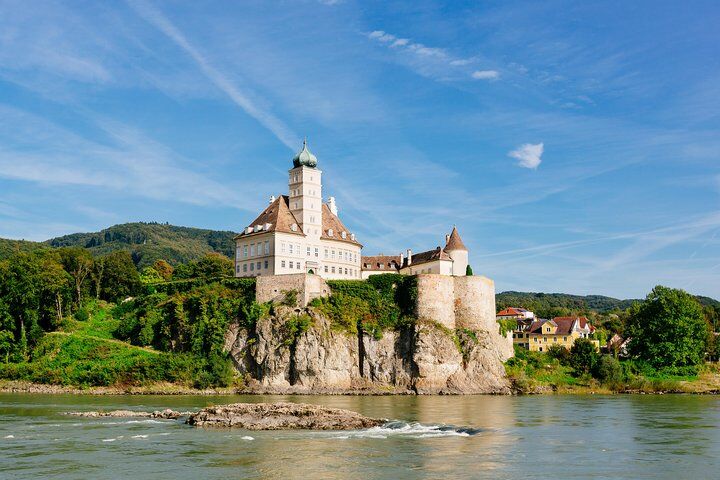 Dunube Valley and Melk Abbey, 비엔나 출발 가이드 투어