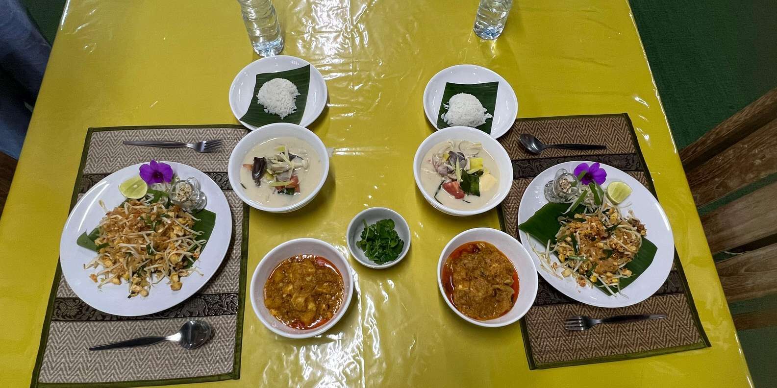 카타 마을 우디 키친 :: 시장 투어 + 정원 산책 + 태국 요리 클래스 상세 이미지 5