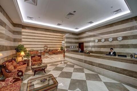 두바이 숙소 - Marina Hotel Apartments