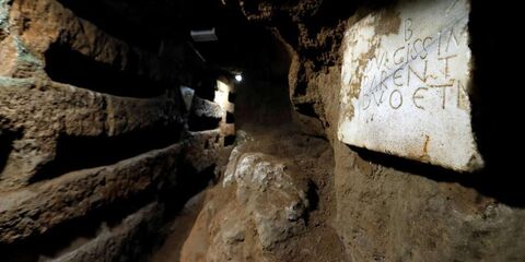 로마 투어 - 고대 카타콤 지하 투어 :: 입장권 + 미니밴·골프 카트 이동 포함