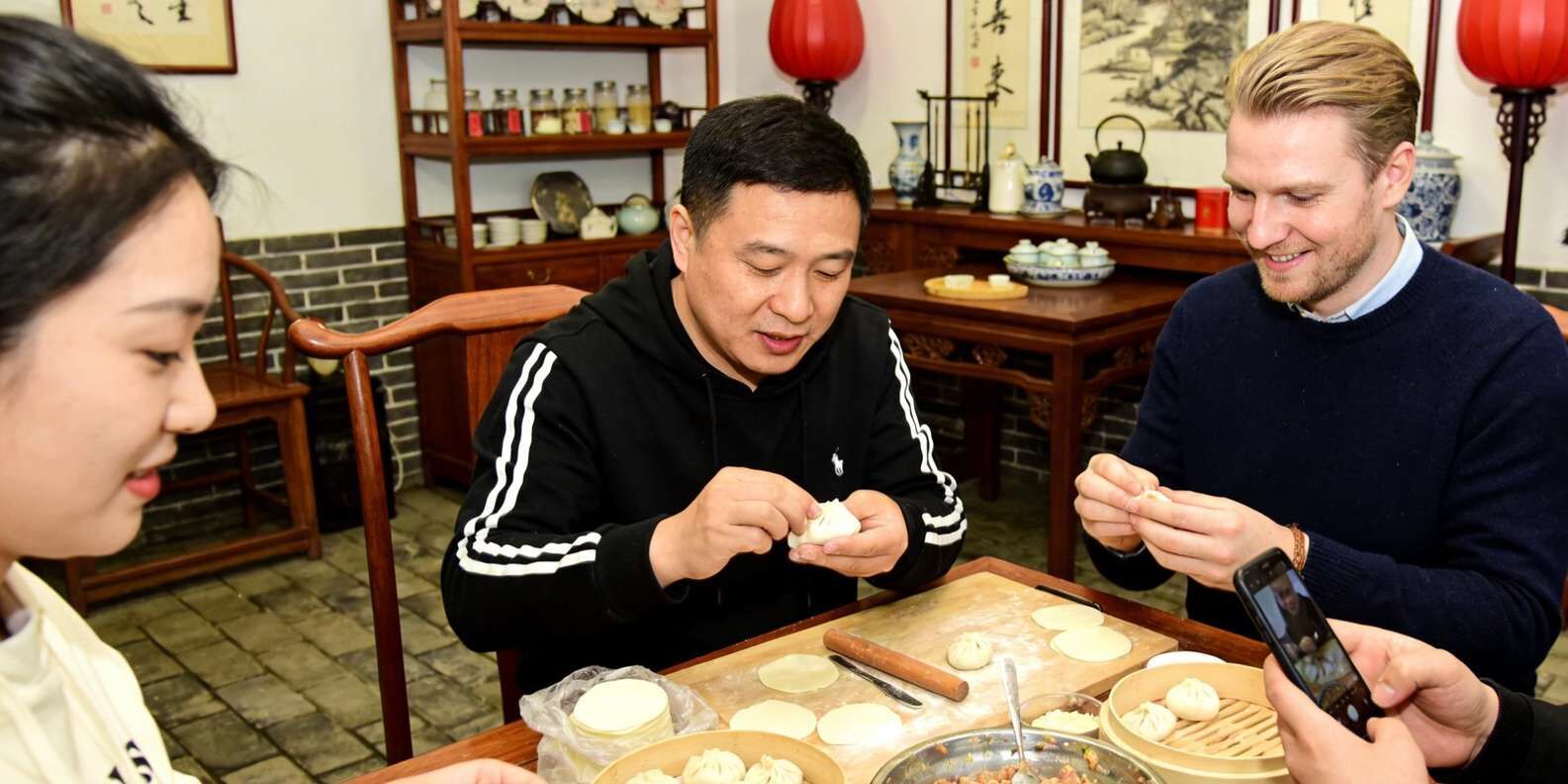 전통 골목에서 배우는 샤오룽바오 쿠킹 클래스 상세 이미지 1